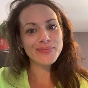 Meet your Posher, Isabelle